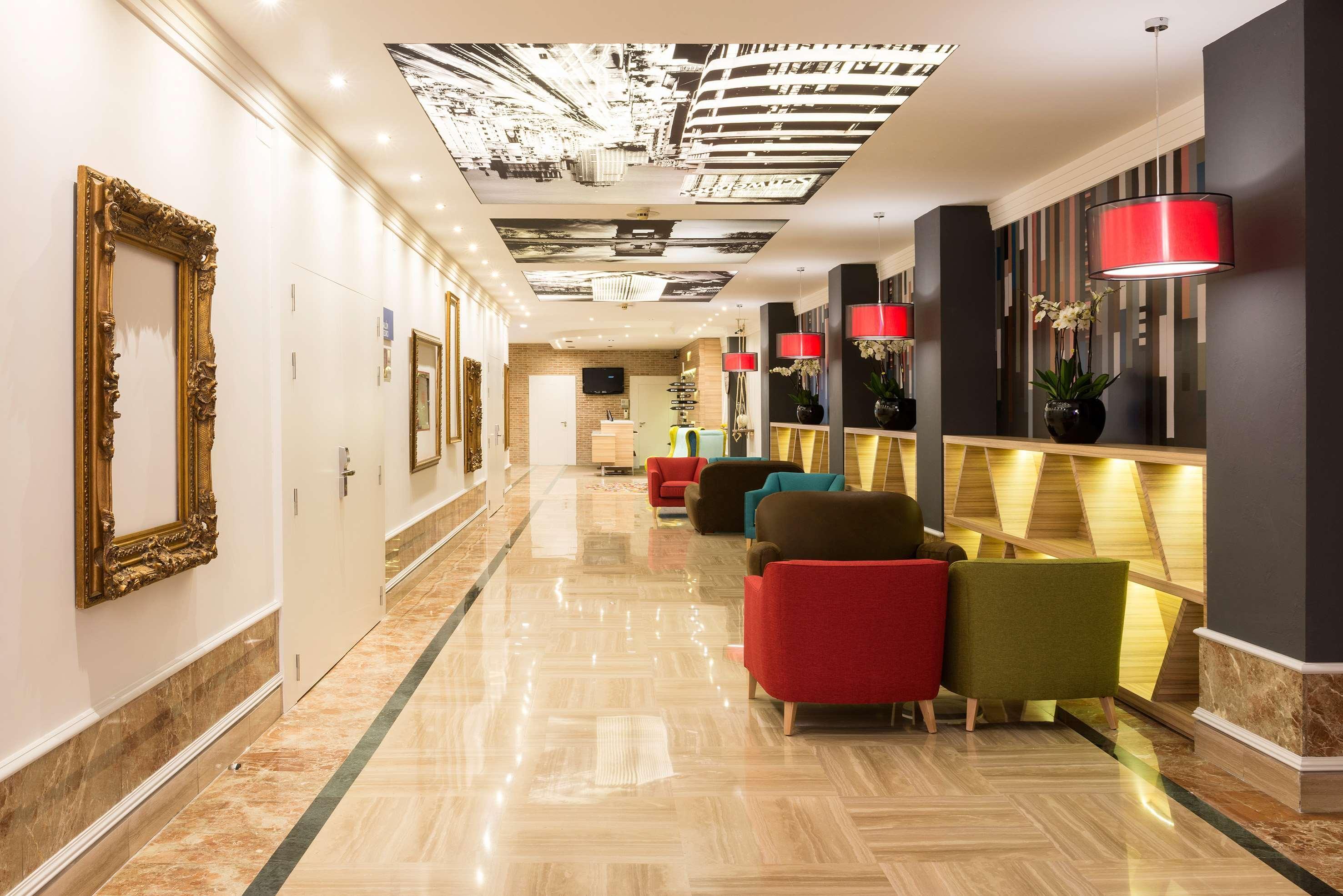 Hotel Madrid Leganes Affiliated By Melia Eksteriør billede